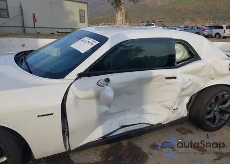 2019 Dodge Challenger R/T z USA, uszkodzony, nr VIN 2C3CDZBT7KH750530